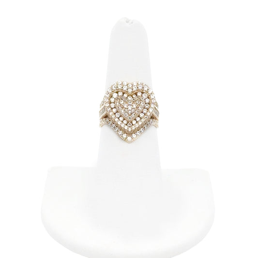 New 14K CZ Heart Ring. H.J™️