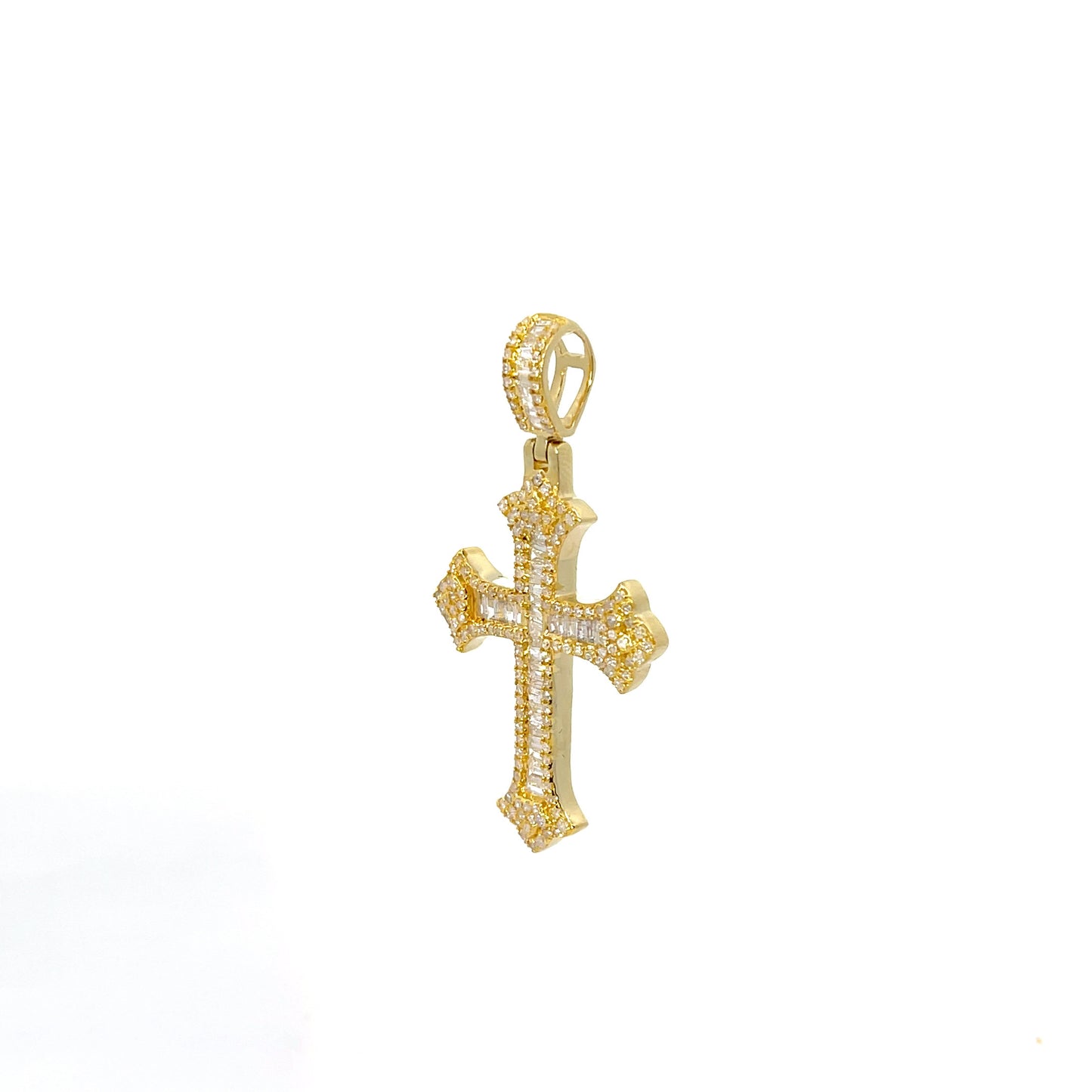 New 14K Diamond Cross Pendant. H.J™️