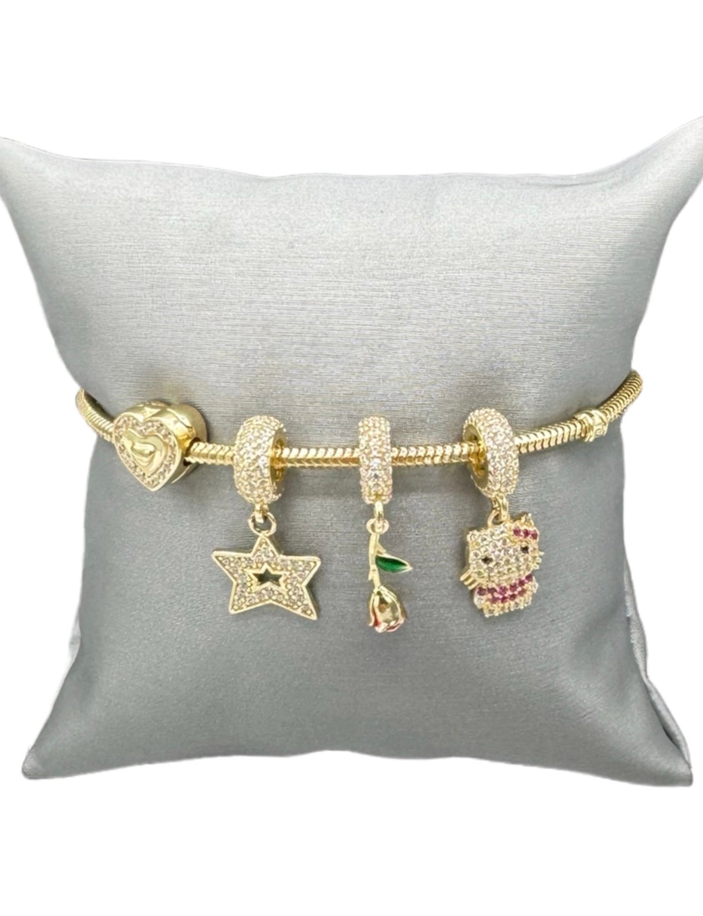 New 14K CZ Charm Bracelet. H.J™️