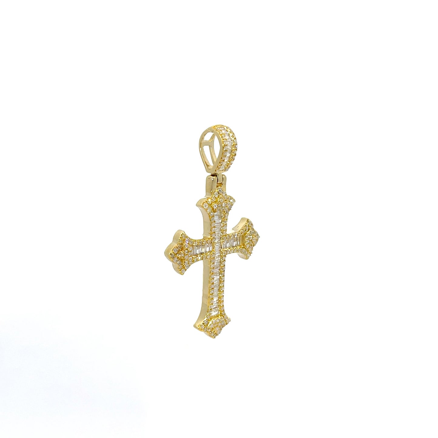 New 14K Diamond Cross Pendant. H.J™️