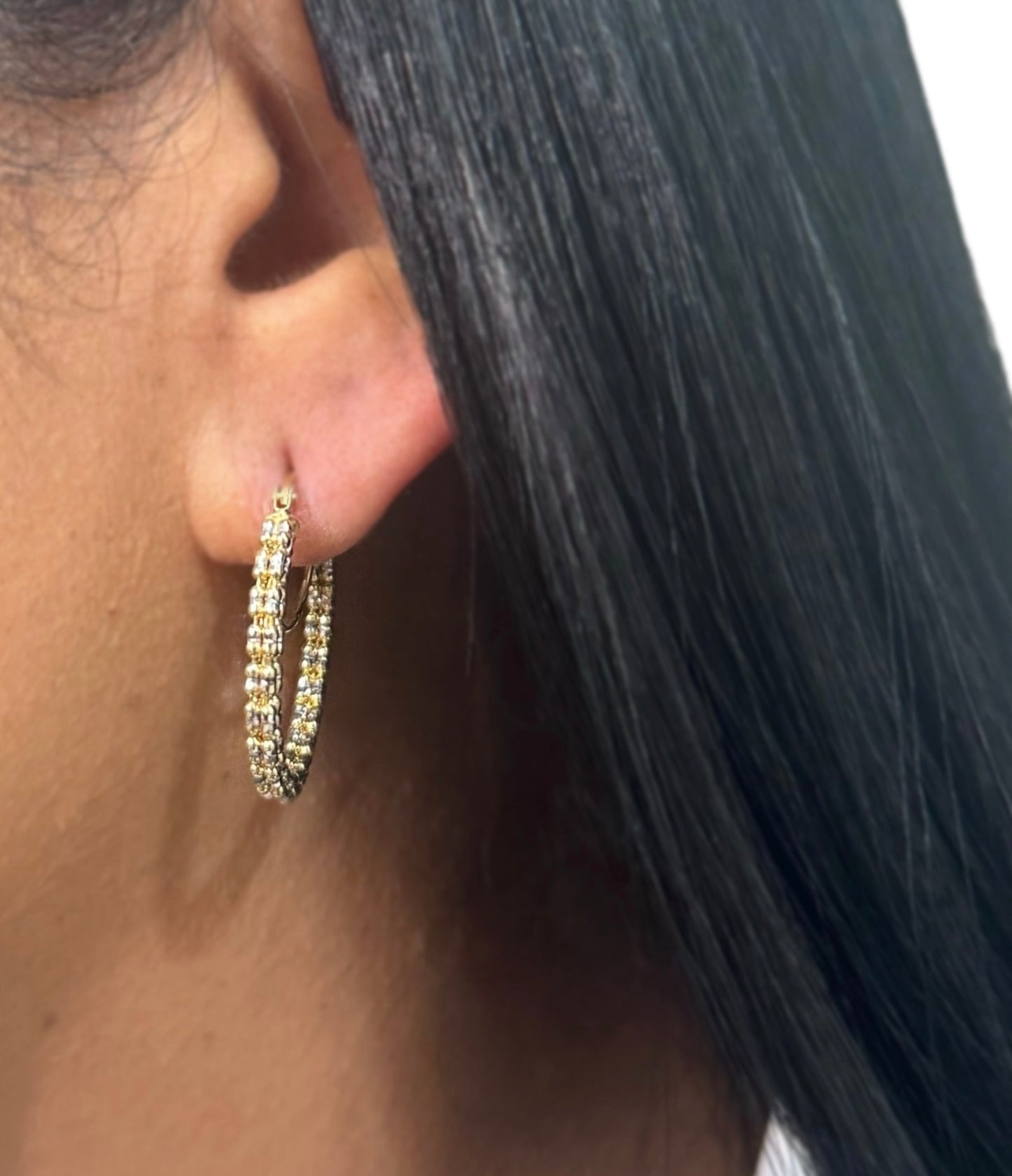 New 14K Ice Hoops Earring. H.J™️